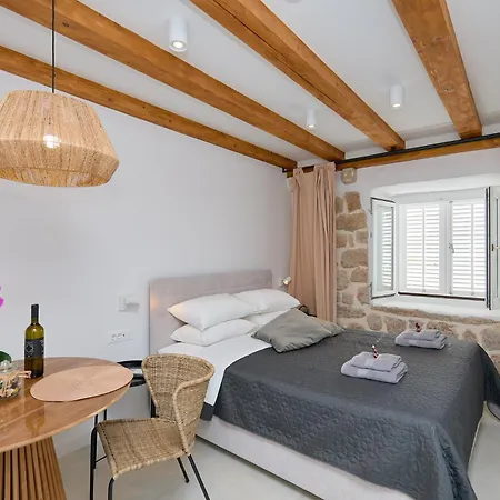 Iza Grada Apartment