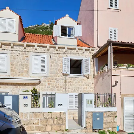 Apartman Iza Grada *