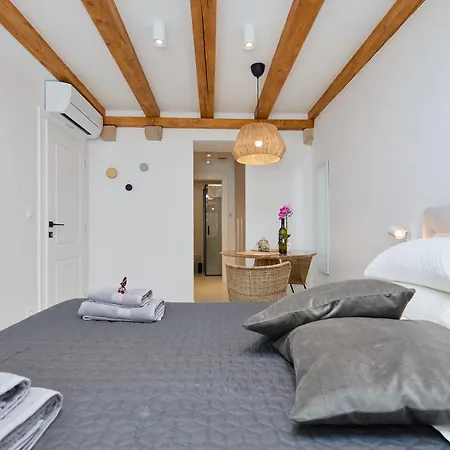 Iza Grada * Dubrovnik