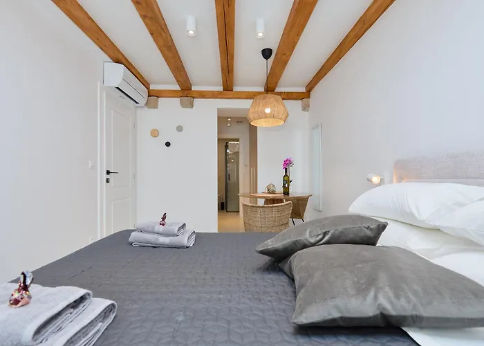 Iza Grada * Dubrovnik